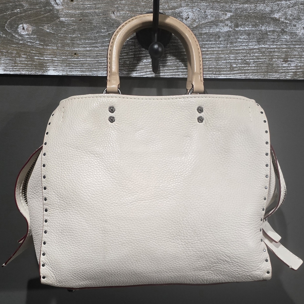 Coach 1941 Rogue 31 Glovetanned Ivory Chalk Pebble Leather with Tea Rose…